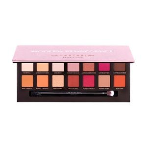 Anastasia Beverly Hills modern renaissance eyeshadow palette
